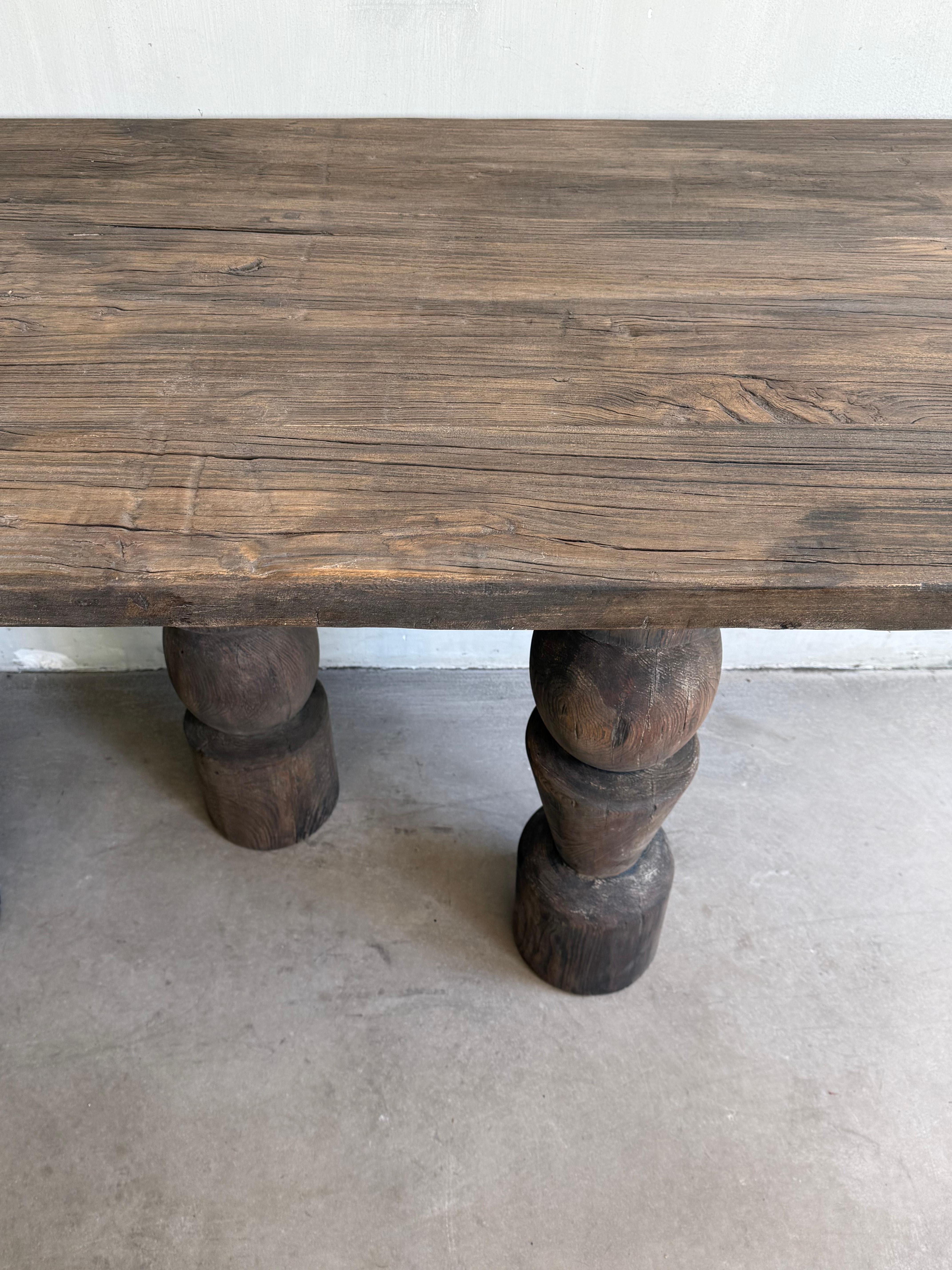 Début du 20ème siècle Ancienne console avec base sculptée en vente