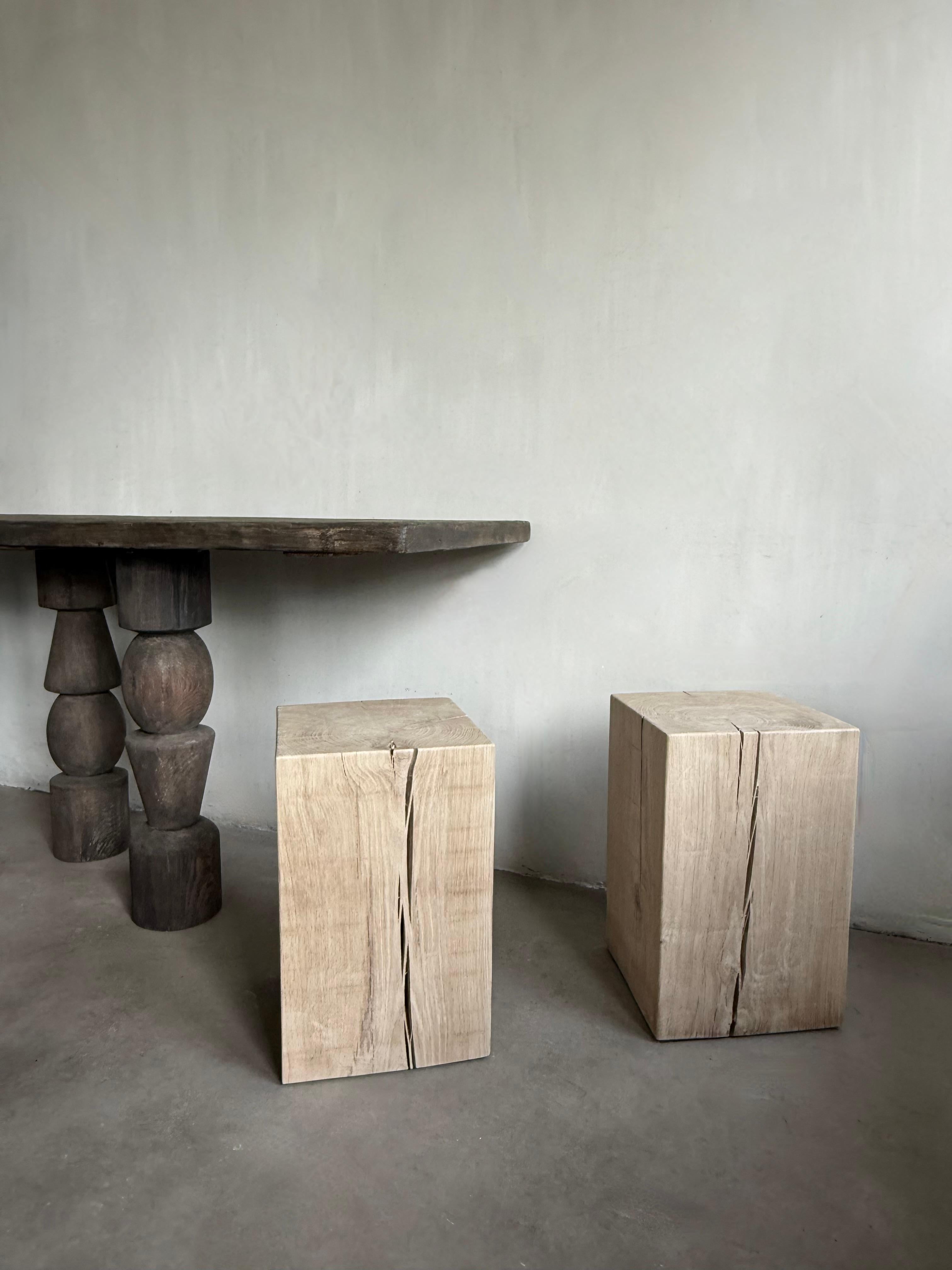 XXI secolo e contemporaneo Cubi di Oak massiccio chiaro in vendita
