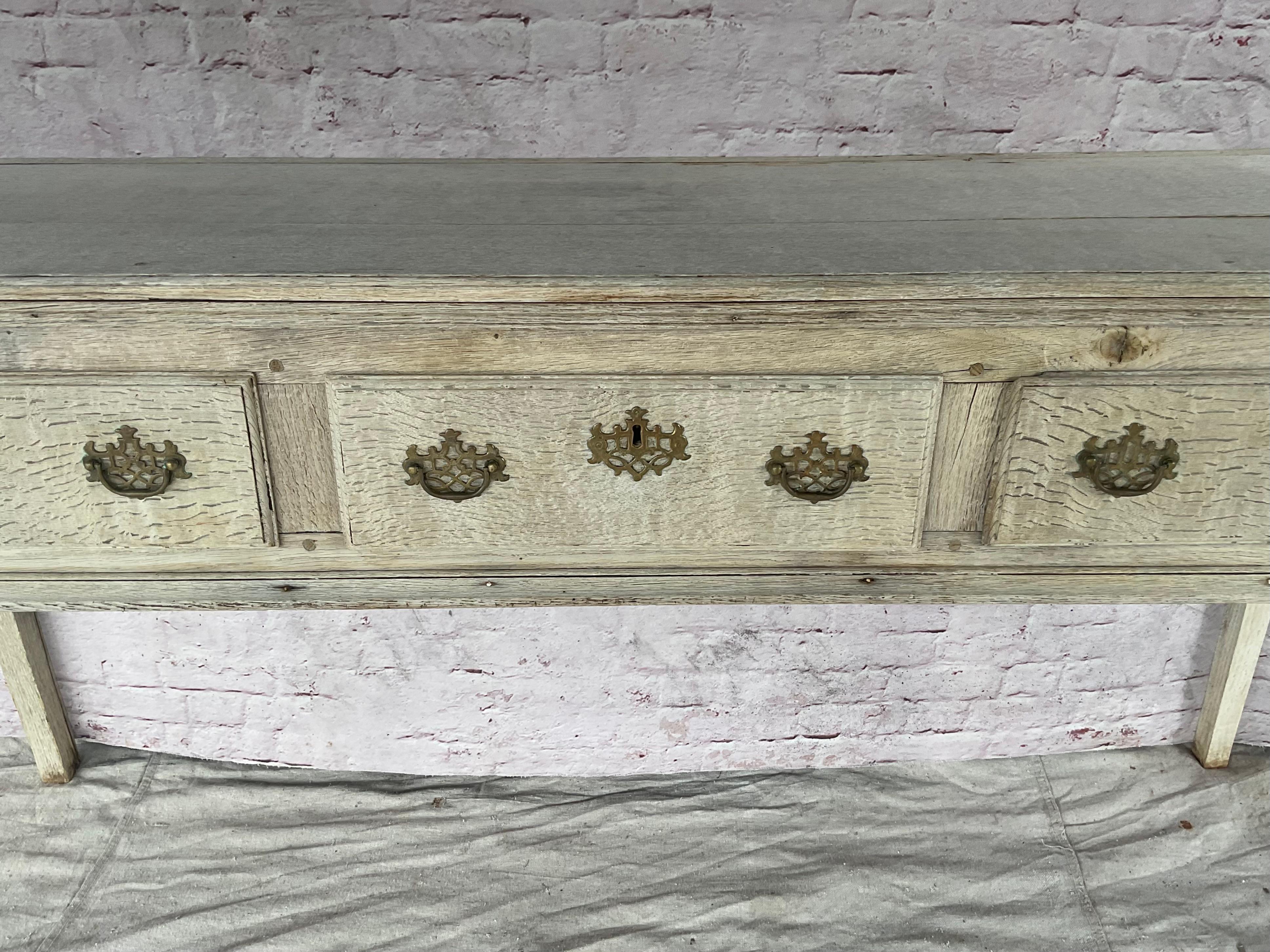 George III English Bleached Oak Dresser / Sideboard For Sale 1