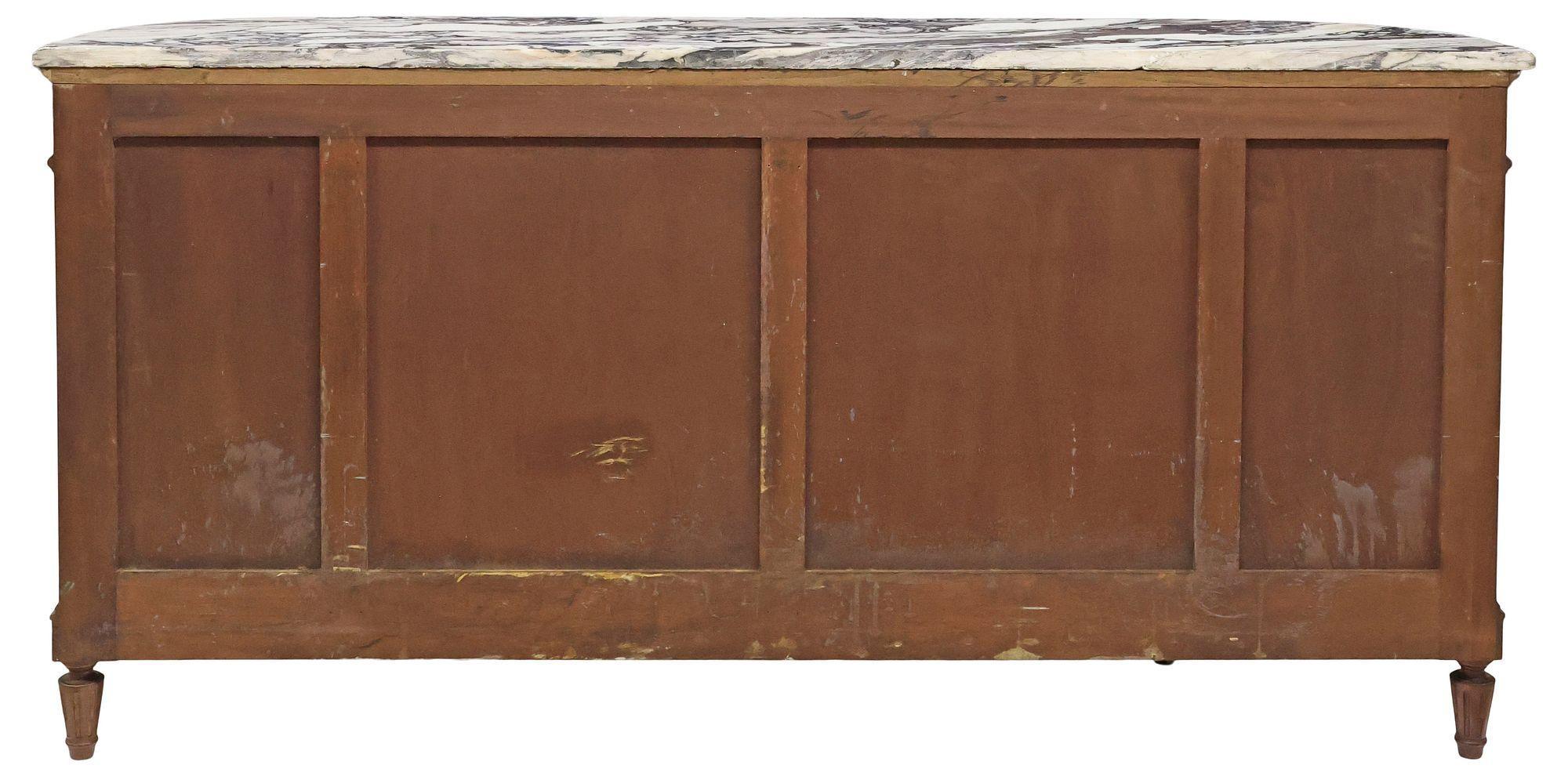 Mogano Credenza / Buffet francese in stile Luigi XVI con piano in marmo di Breche in vendita