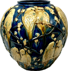 Keramikvase „Love Birds“ von Muncie Pottery