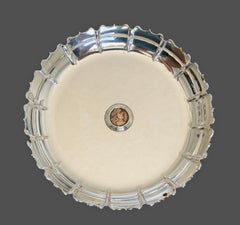 Rare plateau Bvlgari en argent sterling orné d'une pièce de monnaie romaine antique en bronze, vers 1970