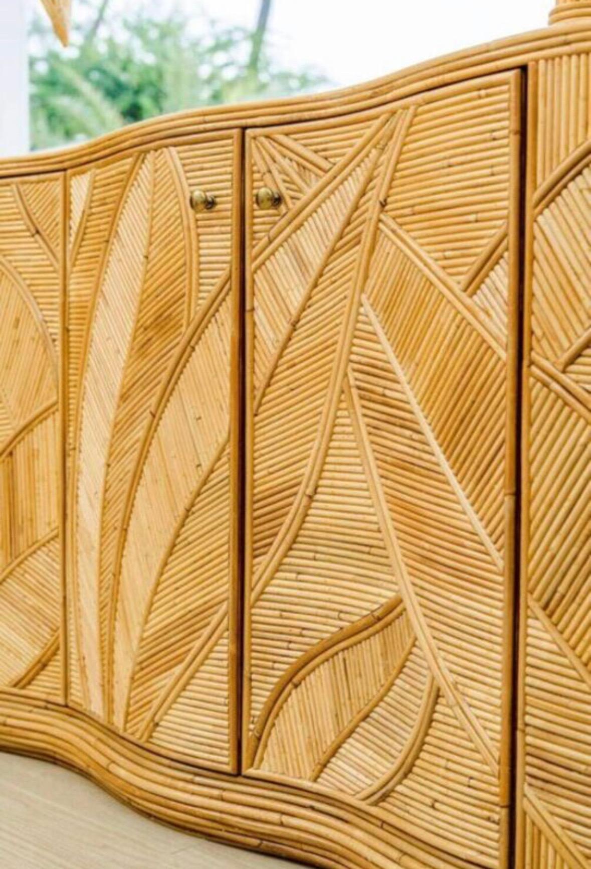 Pair of rattan « coconut tree/ palm tree » sconces 23