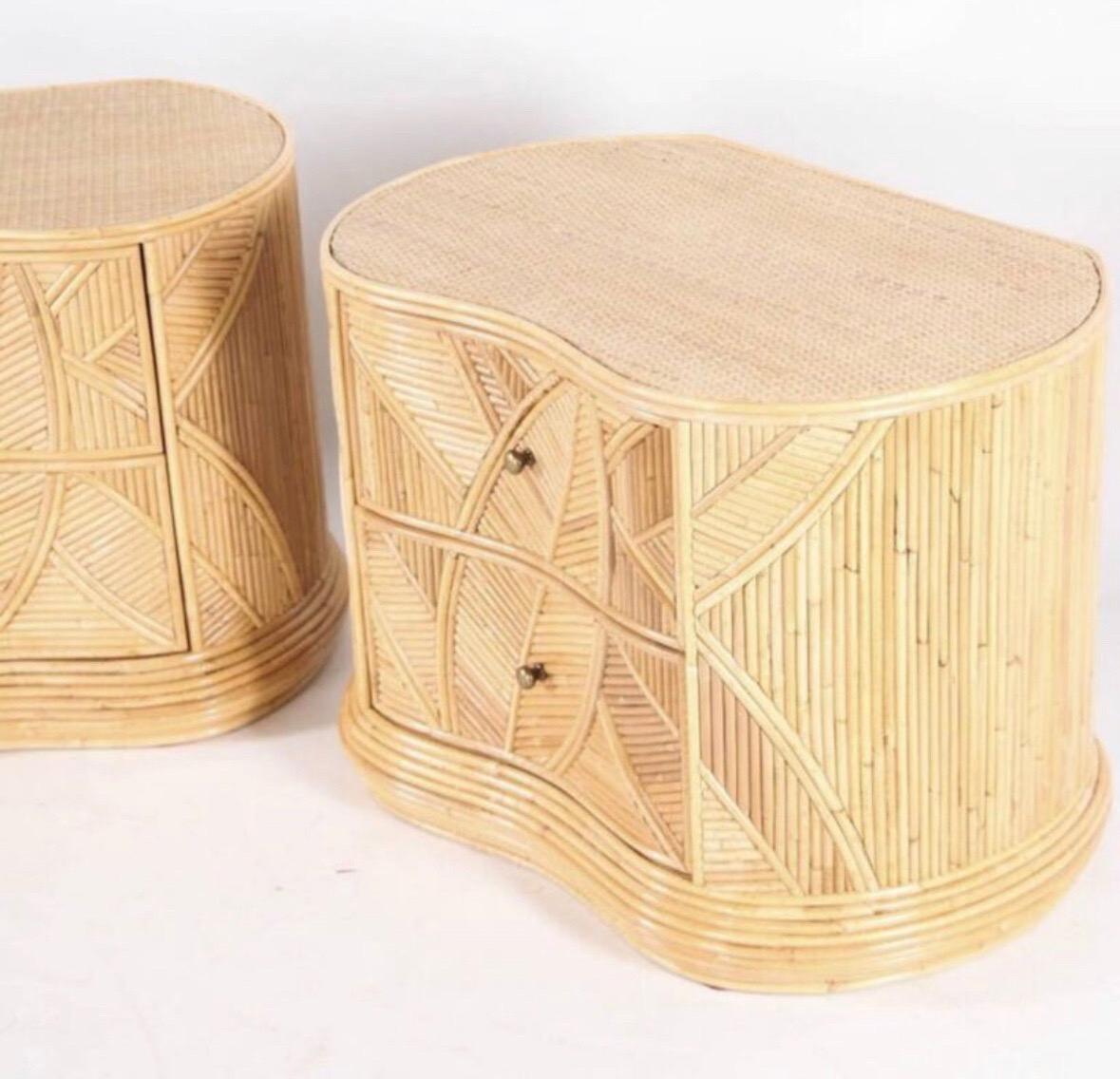 Pair of rattan « coconut tree/ palm tree » sconces 52