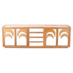 Grande credenza a specchio e in rattan