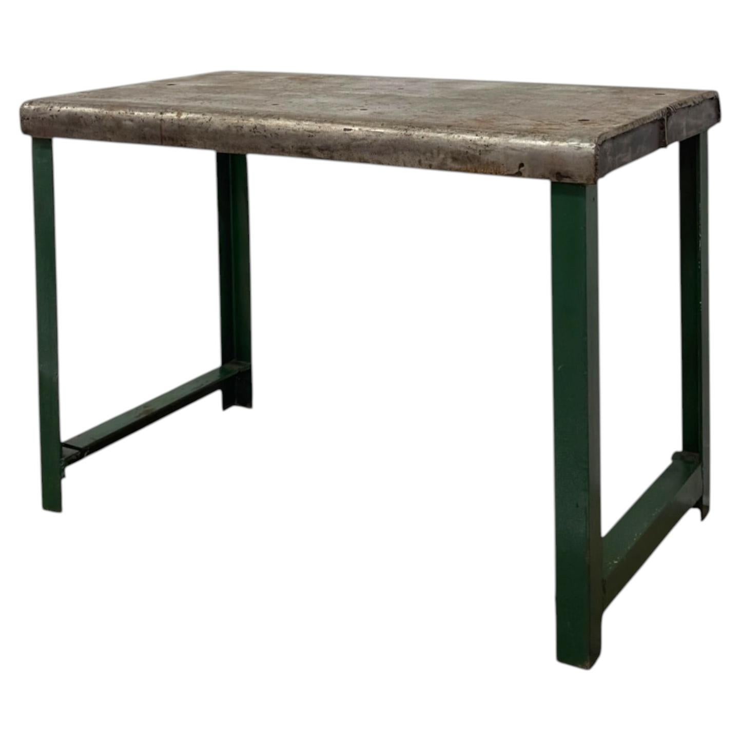 What is the best surface for a workbench?
