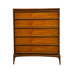 Vintage Mid-Century Modern 5-Drawer Walnut Highboy Dresser Dovetailed Drawers.