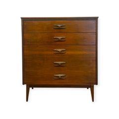 Vintage Mid Century Modern Bassett Furniture 4-Drawer Tallboy Dresser.
