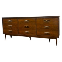 Vintage Mid Century Modern Bassett Furniture Walnut Triple Dresser Credenza.