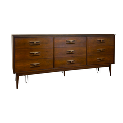 Vintage Mid Century Modern Bassett Walnut 3-Piece Bedroom Set.