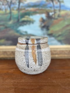 Vaso in ceramica da studio firmato Alice, del 1978 – Gres maculato modellato a mano.