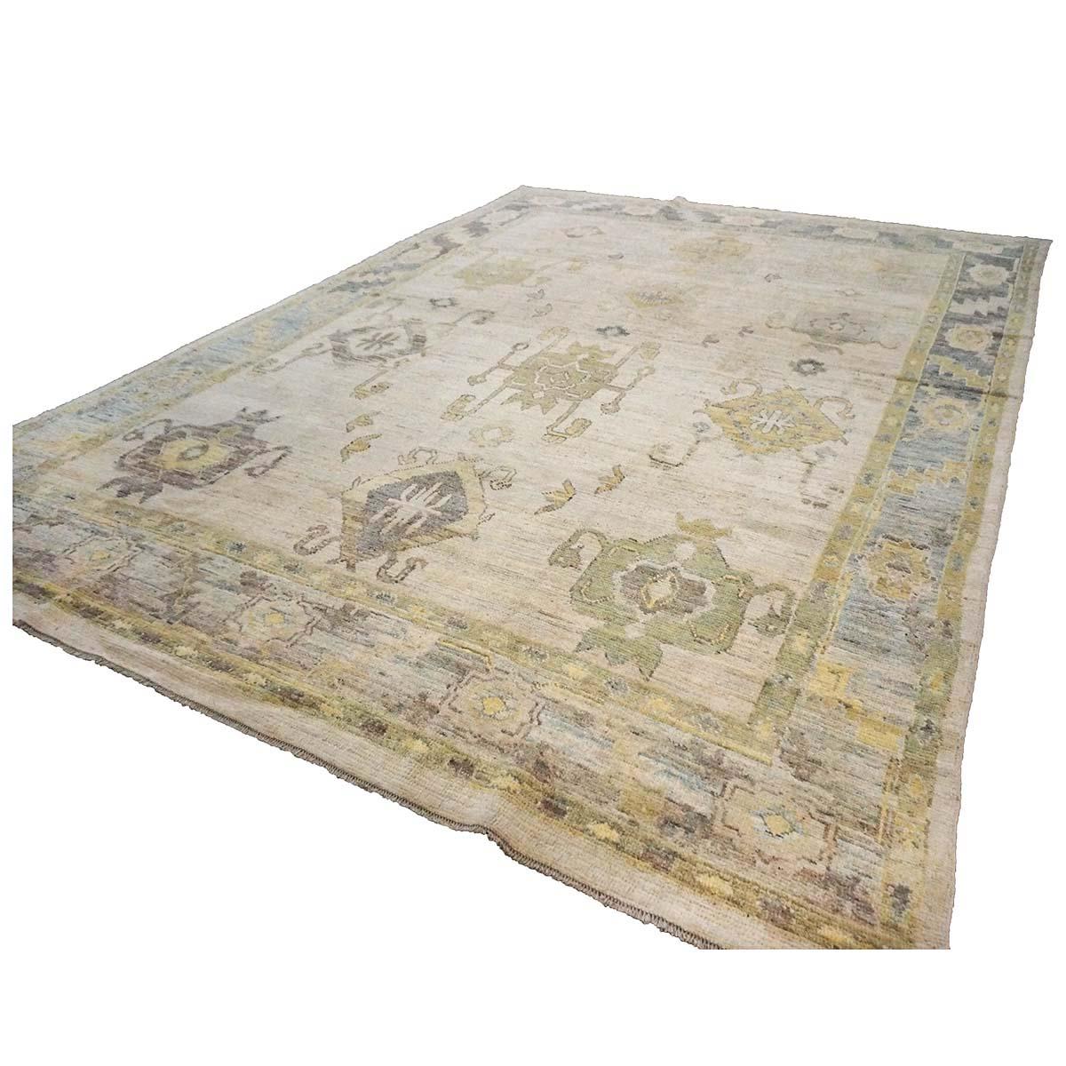 21st Century Turkish Oushak 9X13 Gold, Gray & Ivory Handmade Area Rug In Excellent Condition For Sale In Houston, TX