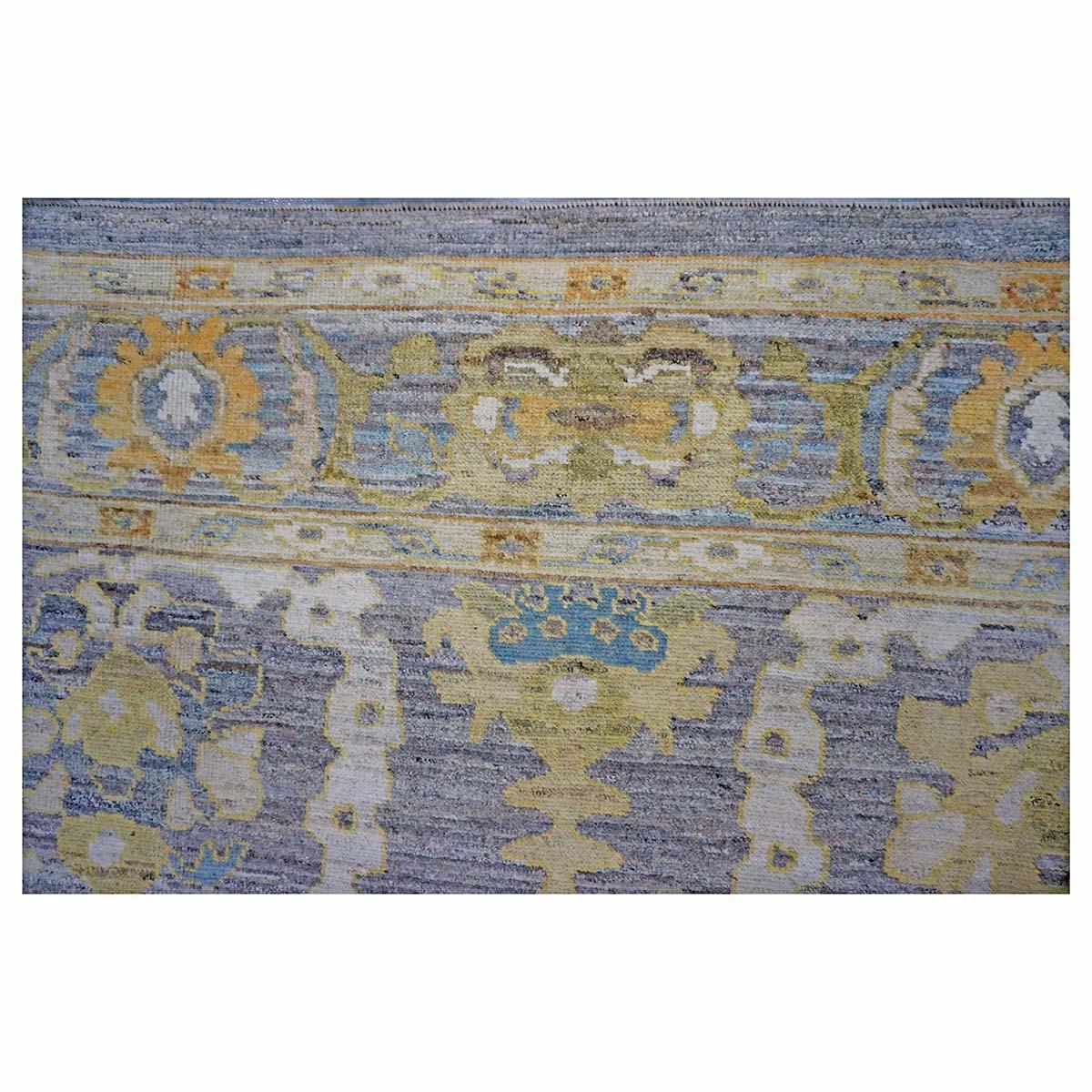 21e siècle Turc Oushak 9X13 Or, Ivoire et Bleu ardoise Tapis fait main en vente 1