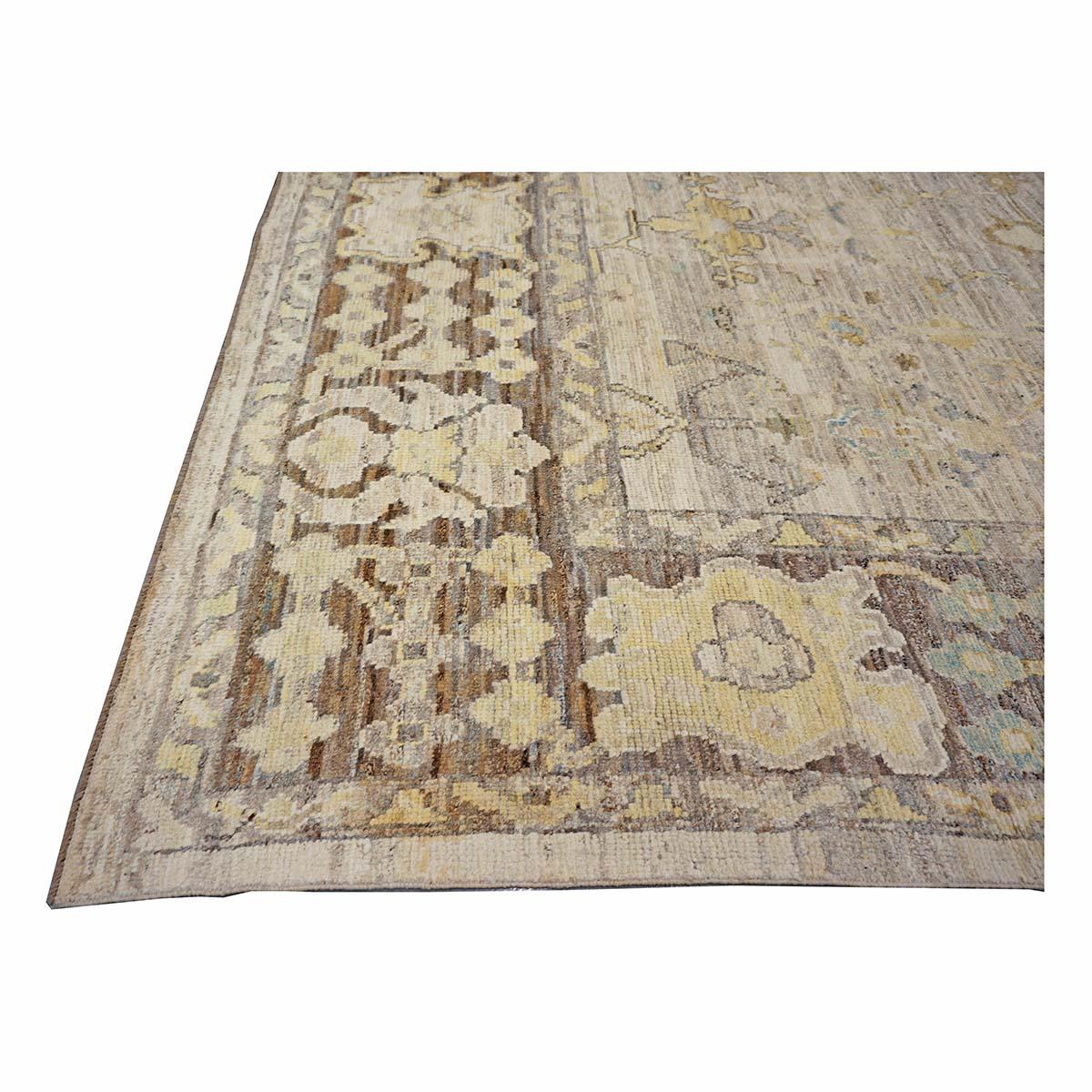 21e siècle Tapis de course turc Oushak 9X13 or, ivoire et bleu ardoise fait à la main en vente 1