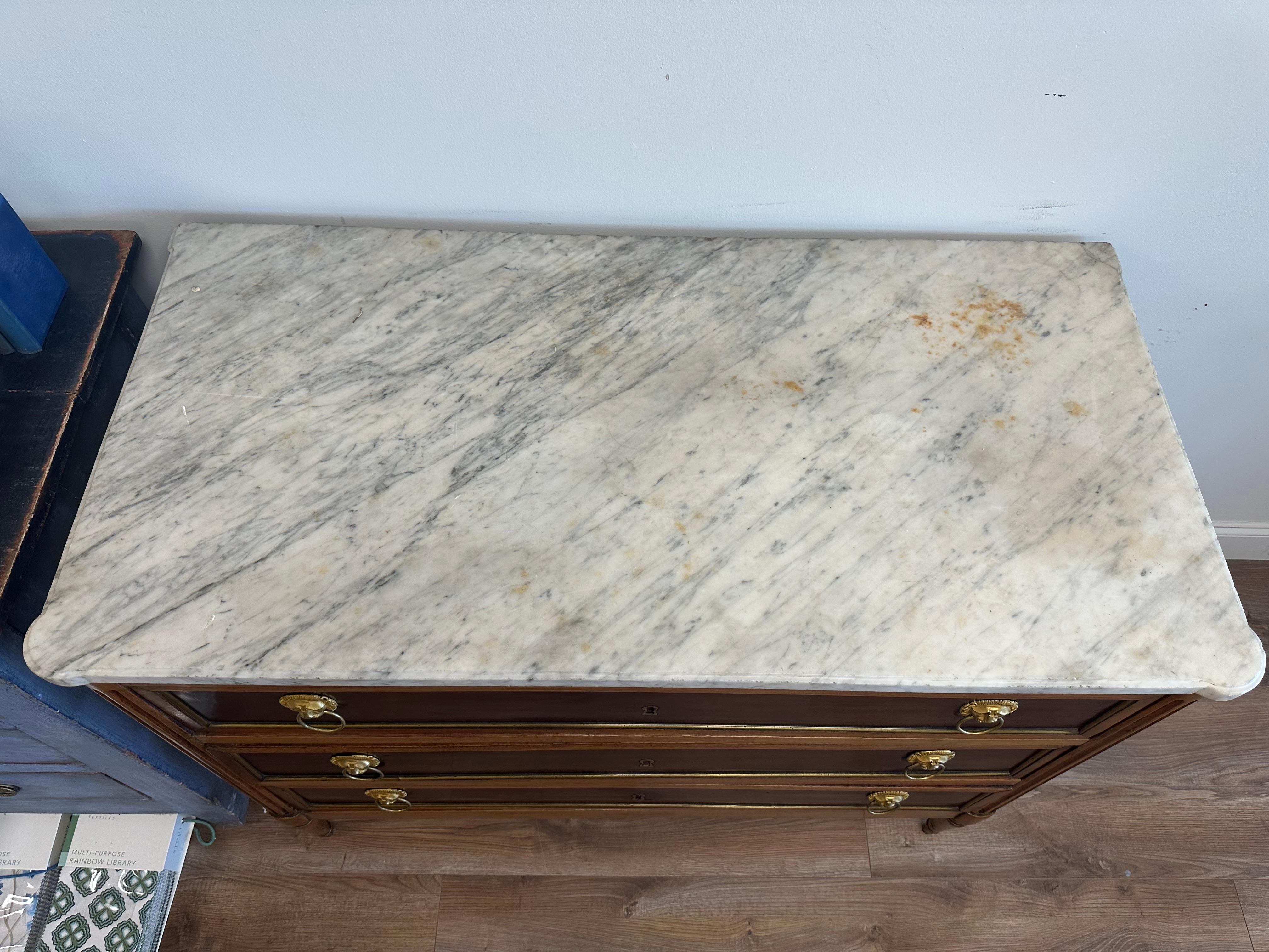 Louis XVI Chest of Drawers For Sale 2