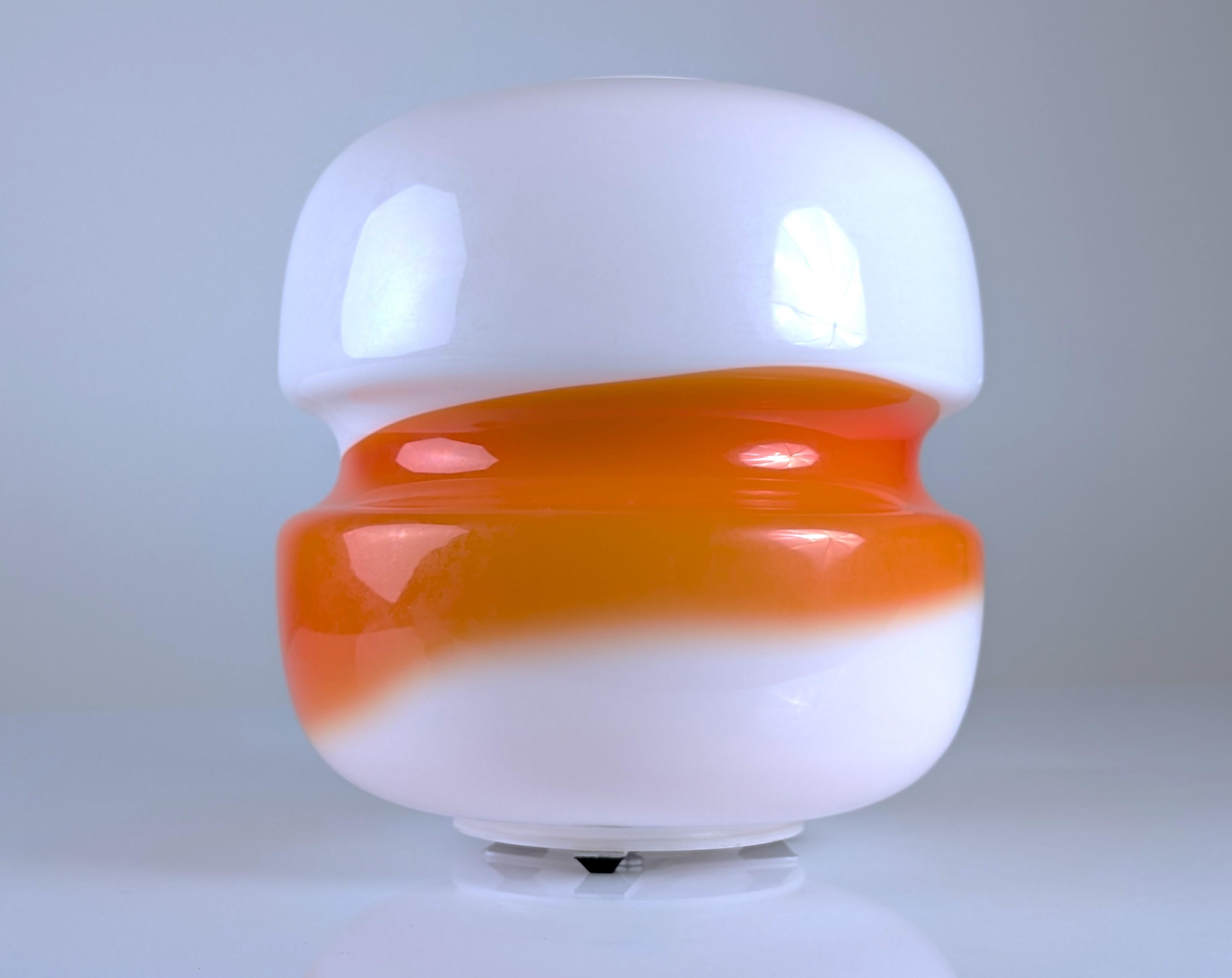 Mazzega table lamp 1970s In Good Condition For Sale In Benalmadena, ES