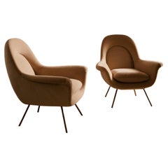 Melchiorre Bega, par de sillones, Italia, 1960