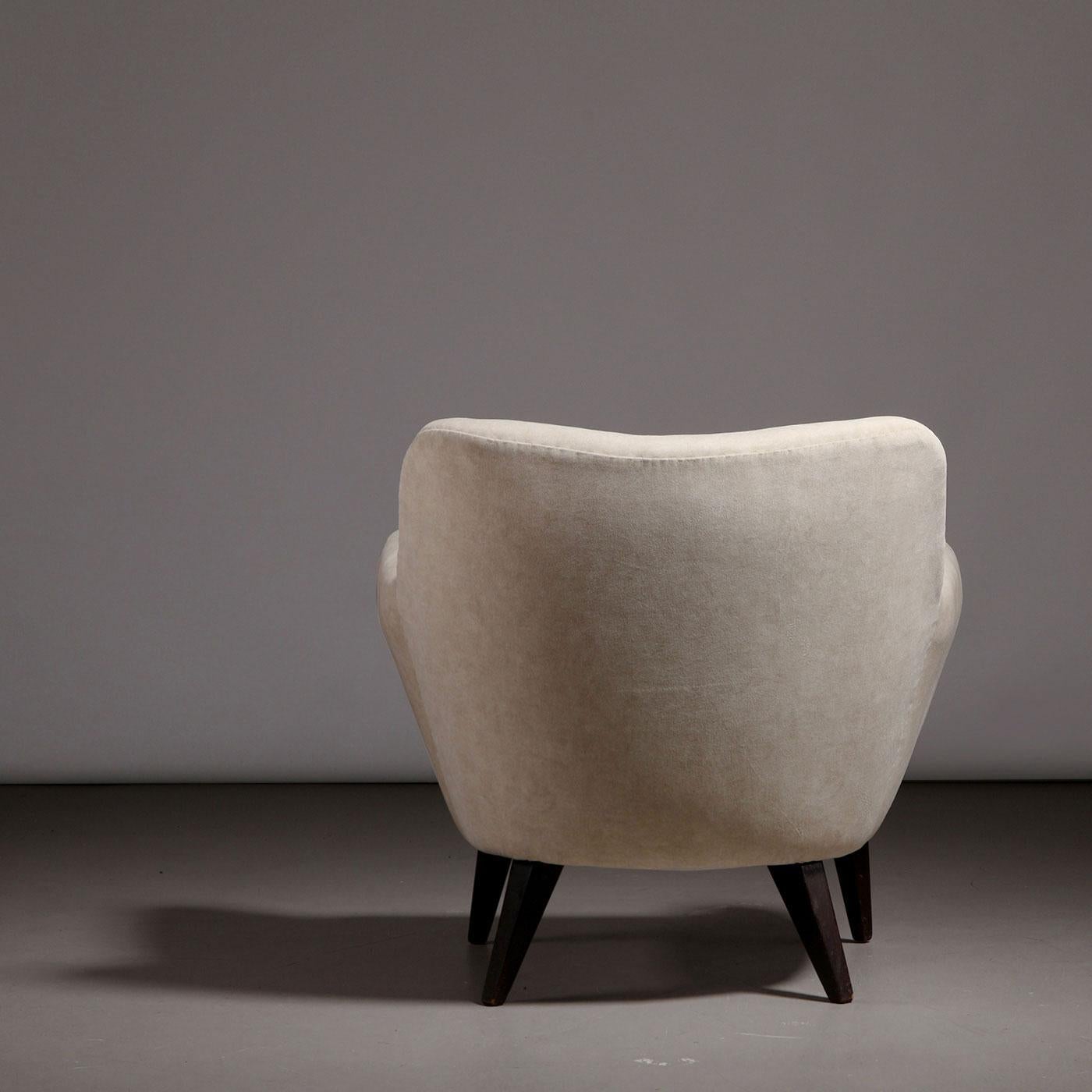 Pair of French Lounge Chairs in Wood and Fabric, France, 1960s 2