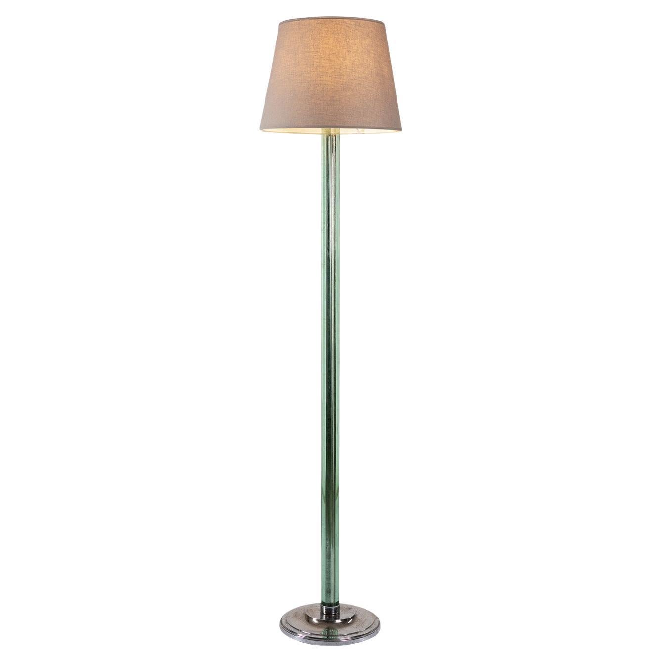 Sculptural Tall Art Deco Floor Lamp in Chrome and Glass, 1930s For Sale