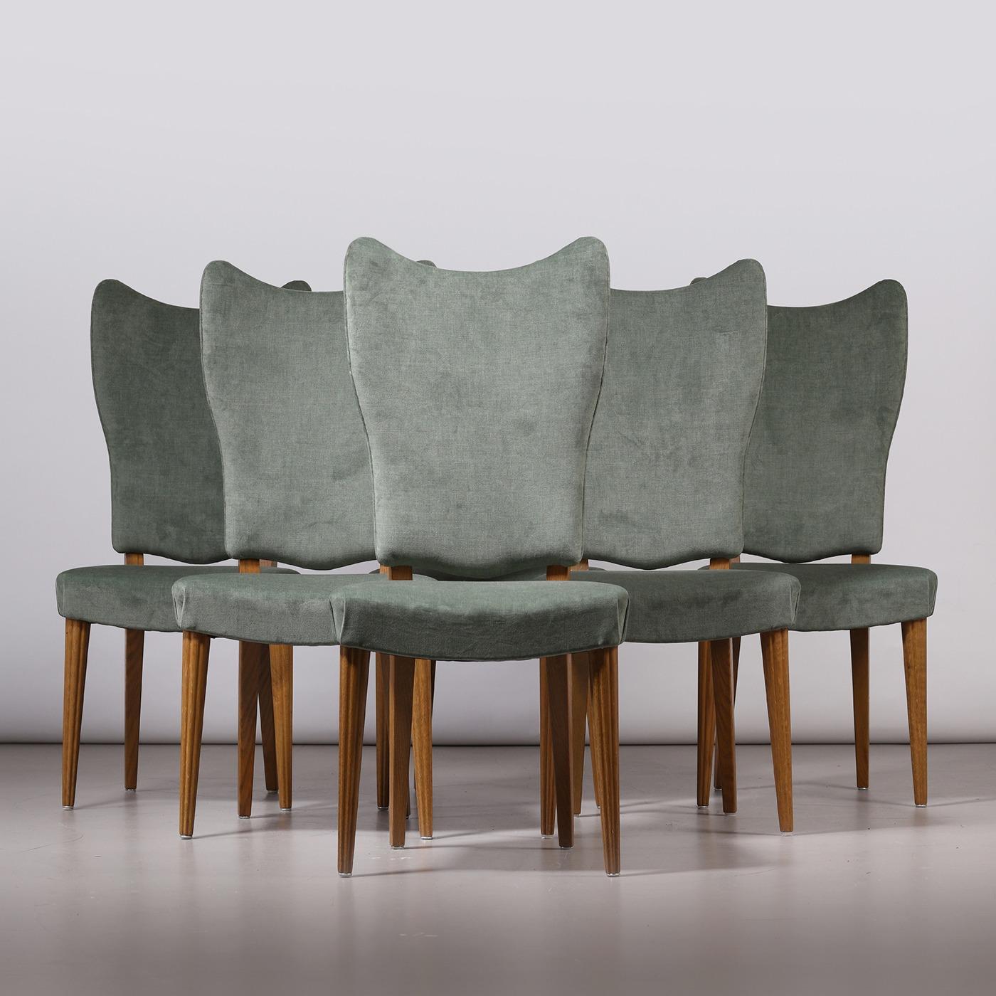 Scandinave moderne Ludvig Sturm Ensemble de dix chaises de salle à manger en velours vert, Suède vers 1948 en vente