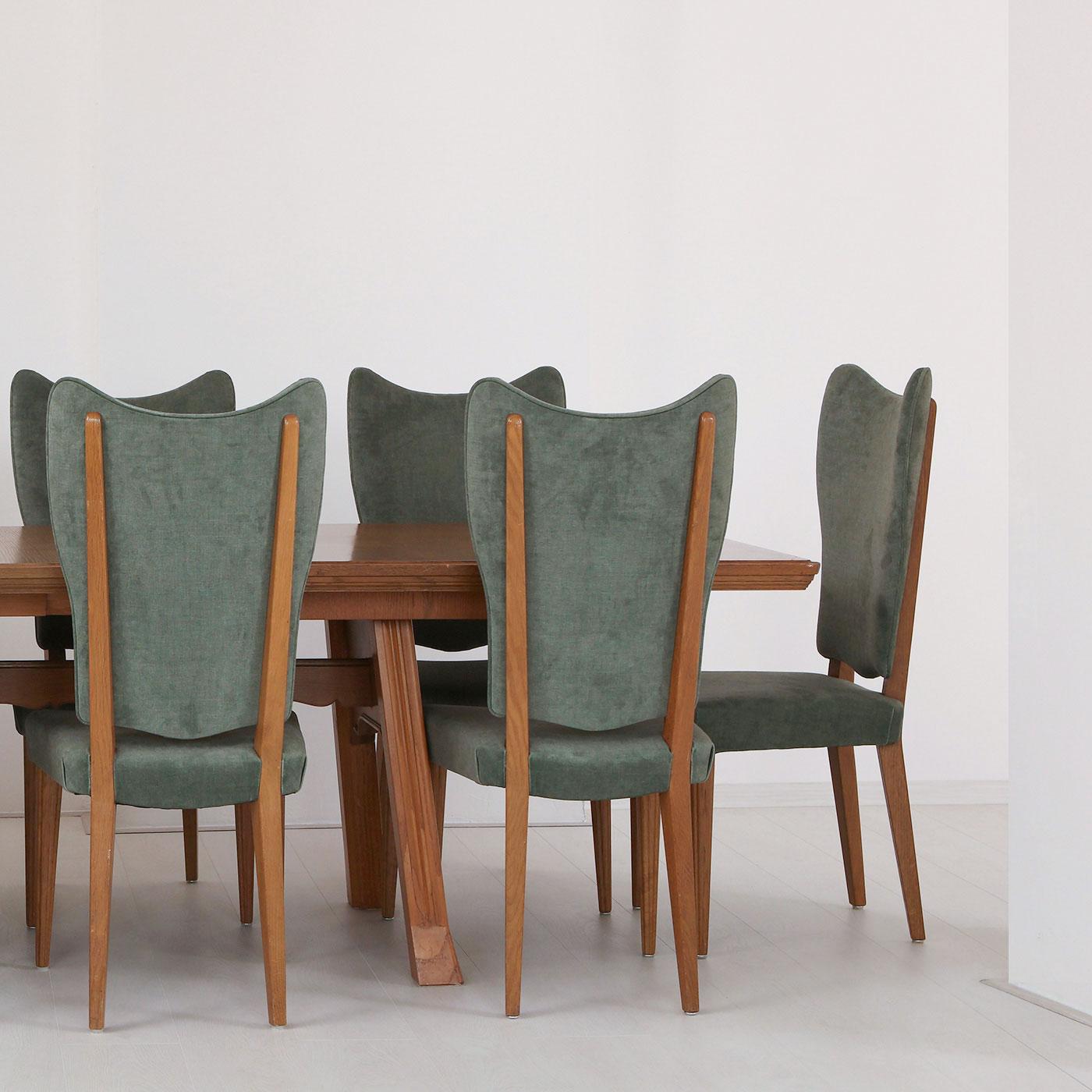 Ludvig Sturm Ensemble de dix chaises de salle à manger en velours vert, Suède vers 1948 en vente 3