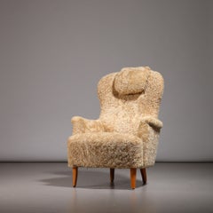 Carl Malmsten for O.H. Sjögren 'Farmor' Armchair in Honey Sheepskin, 1950s
