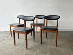 Ausziehbarer Esstisch von Schreiber aus den 1960er-/70er-Jahren im Mid-Century-Stil, 4 passende Esszimmerstühle