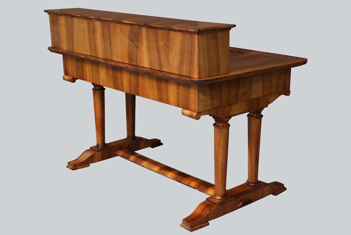 Polished 19th Century Fine Biedermeier Walnut Desk. Vienna, c. 1825. For Sale