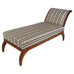 Viennese Biedermeier Walnut Recamier, Austria, circa 1825–1830
