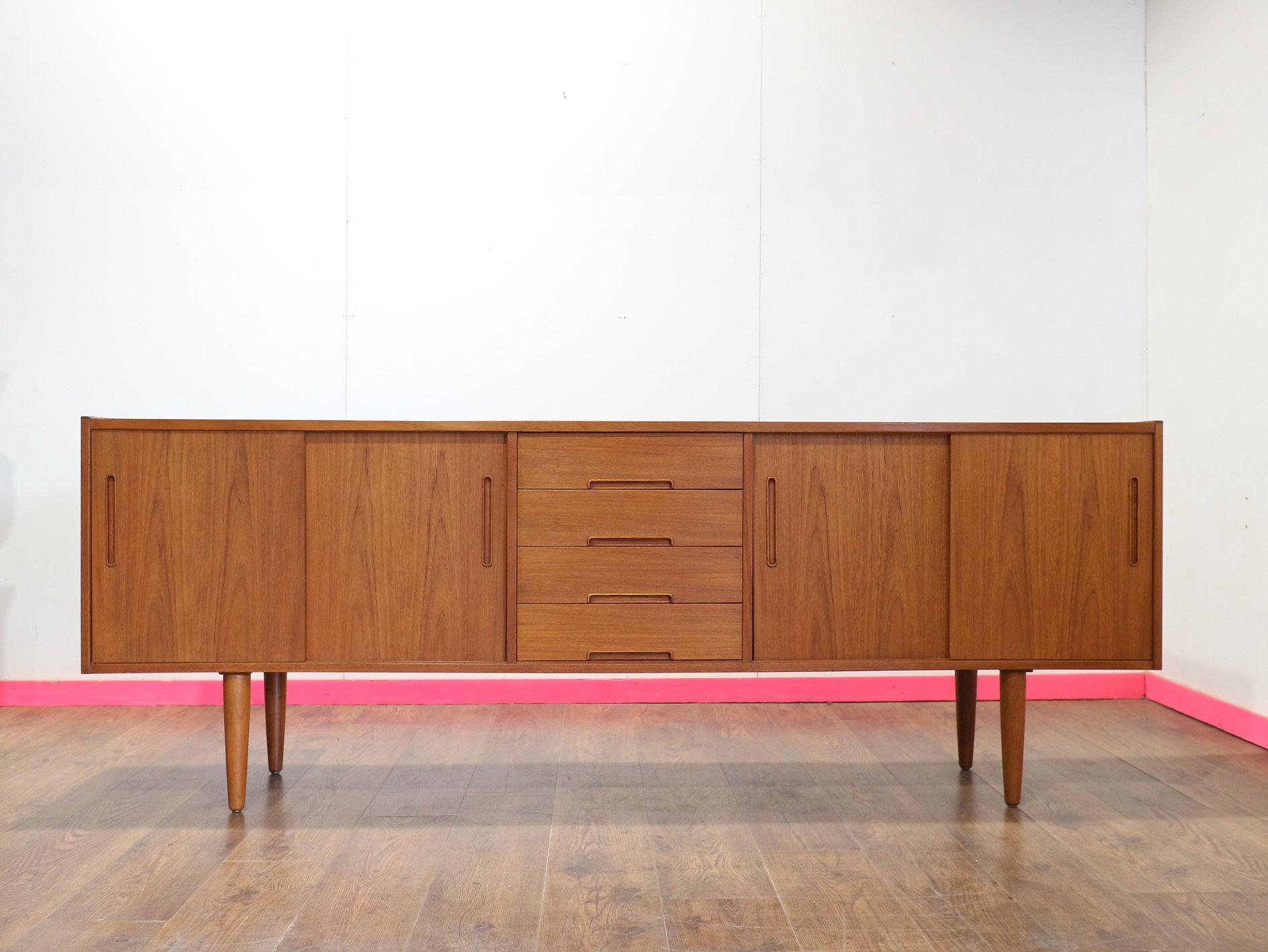 Mid Century Modern Vintage Teak Credenza Sideboard by Nils Jonsson Scandinavian For Sale 7