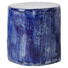 Table d'appoint en céramique faite main, de couleur bleu marine, aux formes organiques