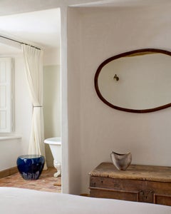 Table d'appoint en céramique faite main, bleu marine, de forme organique