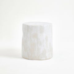 Table d'appoint en céramique - Blanc clair - Fabriquée à la main - Émaillée - Table de chevet - Sculpturale