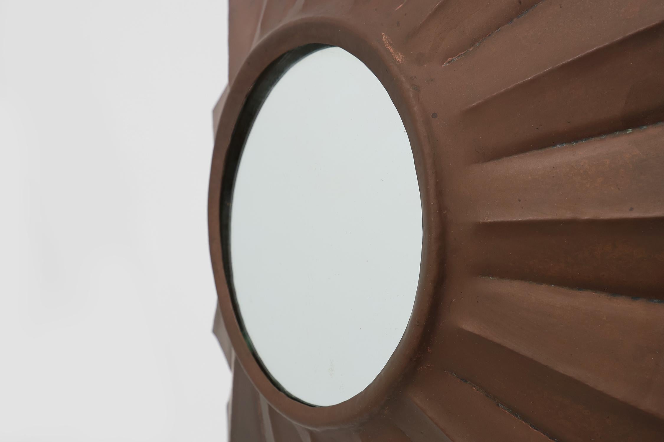 Art Deco sunburst mirror in red copper, France 1920s For Sale 1