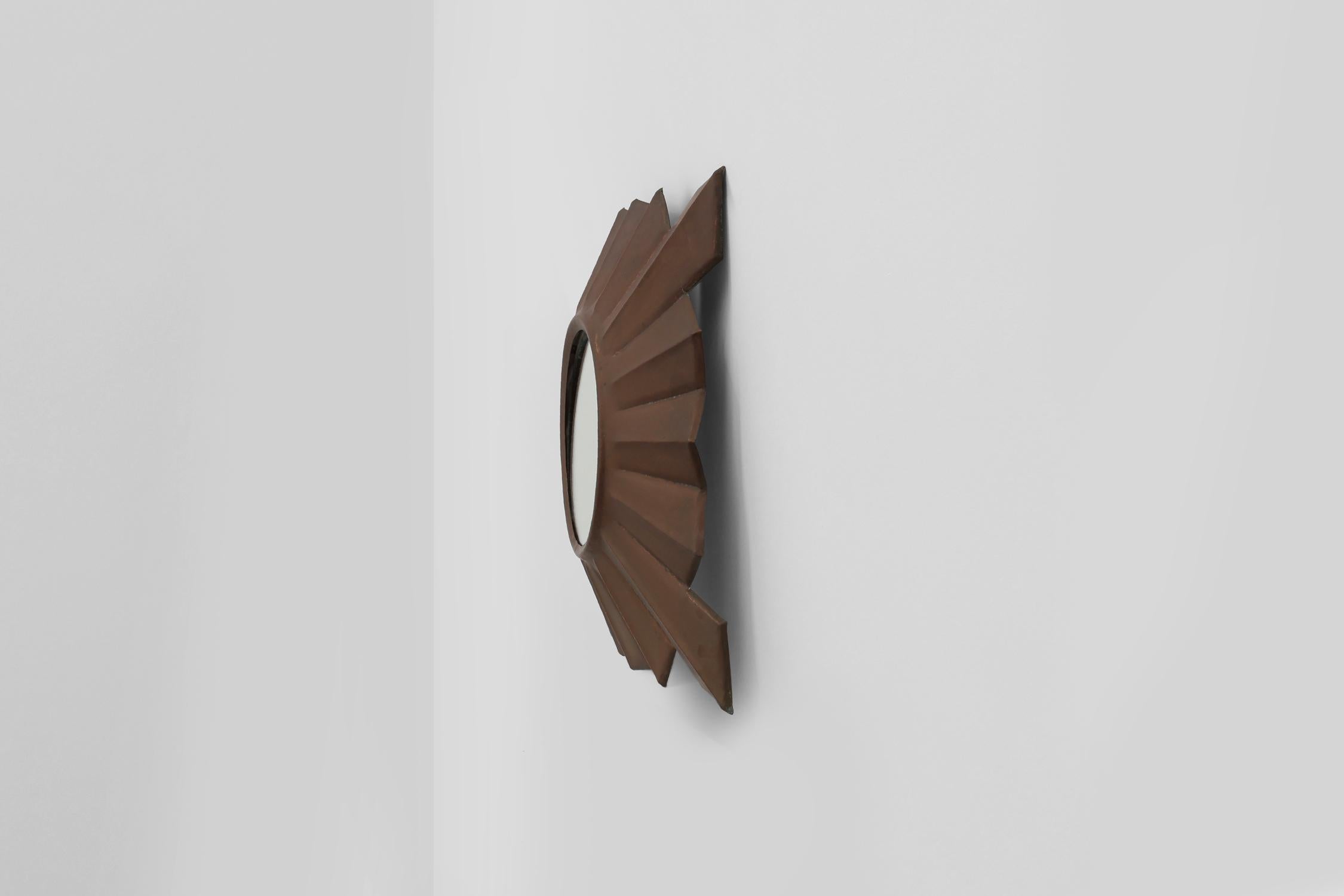 Art Deco sunburst mirror in red copper, France 1920s For Sale 2