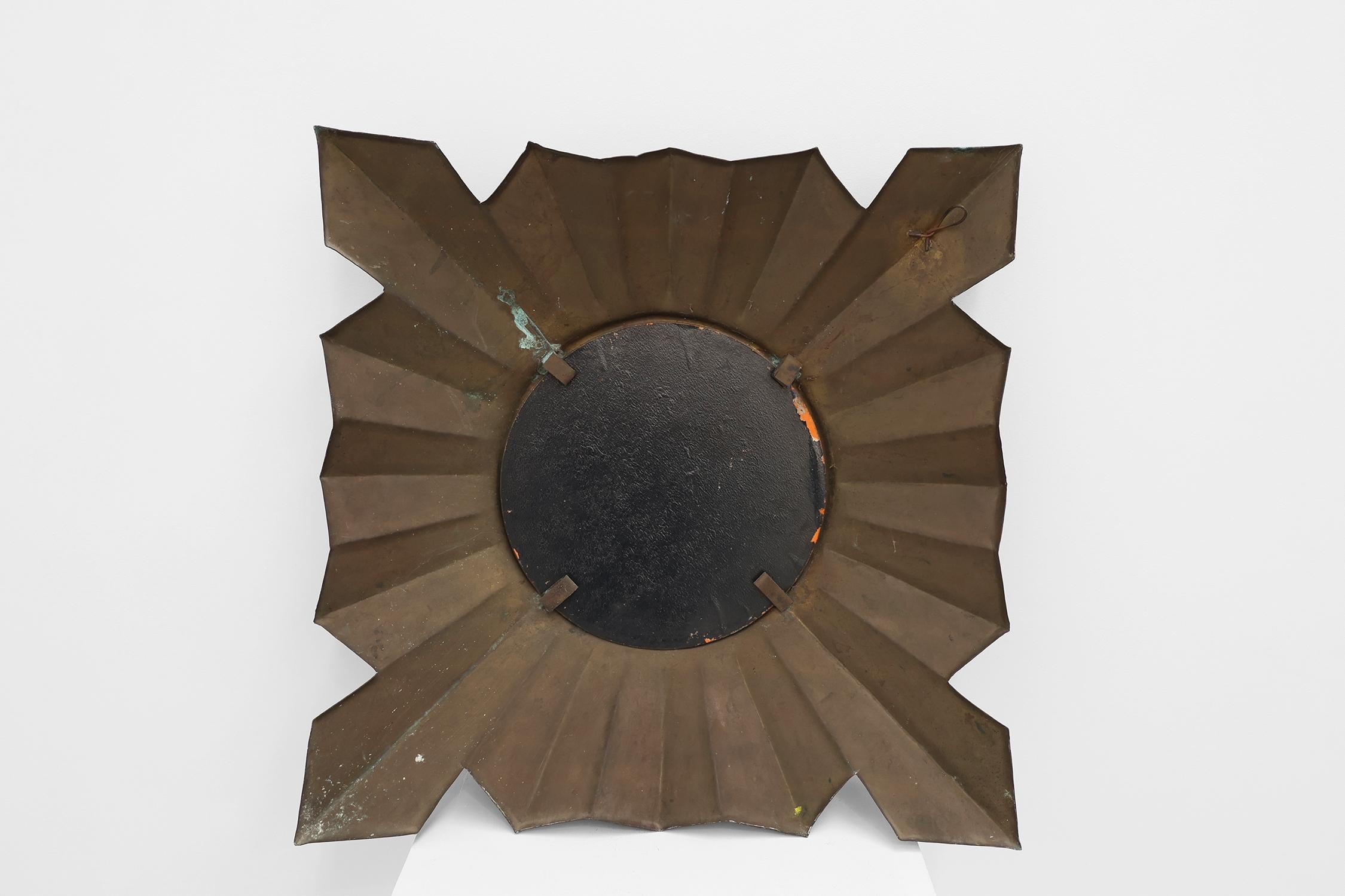 Art Deco sunburst mirror in red copper, France 1920s For Sale 4