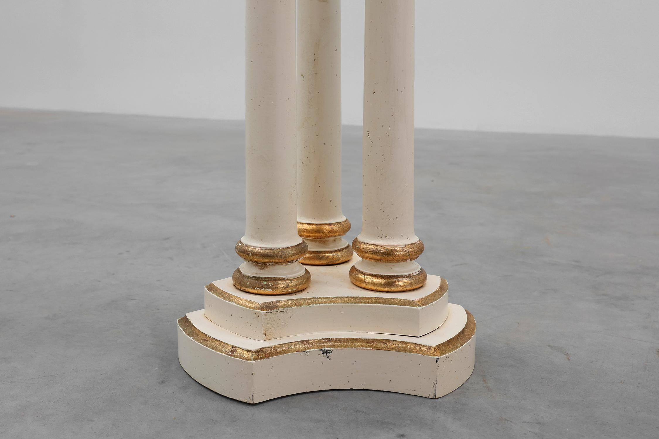 Consola francesa del siglo XX estilo Luis XV en madera Francés en venta