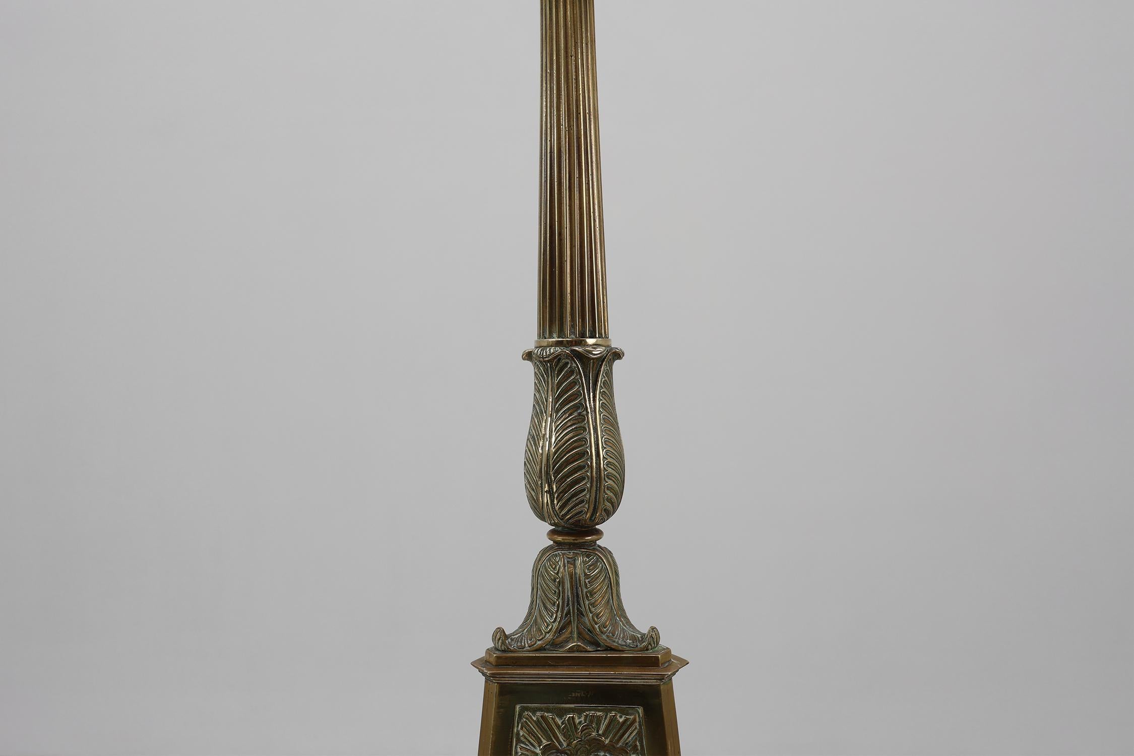 Großer antiker Kerzenständer aus Kupfer, Frankreich, ca. 1900 im Angebot 2