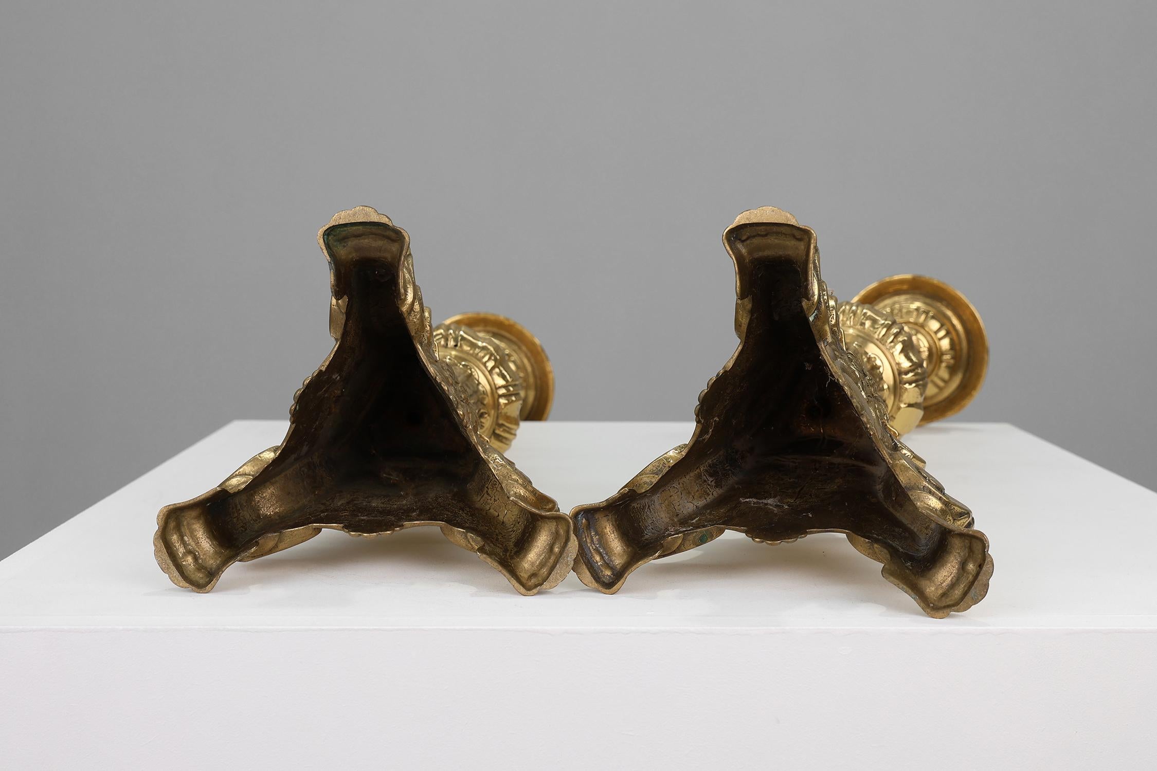 Paar große, antike Kerzenständer aus Bronze, Frankreich ca. 1900 im Angebot 4
