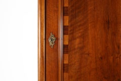 Ancienne armoire en bois avec incrustation et décorations en bronze, France, vers 1860