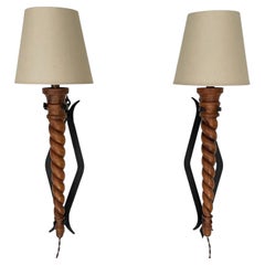 Vintage-Wandleuchten aus französischer Eiche und Eisen von Charles Dudouyt – seltene 24" – für den US-Markt neu verkabelt