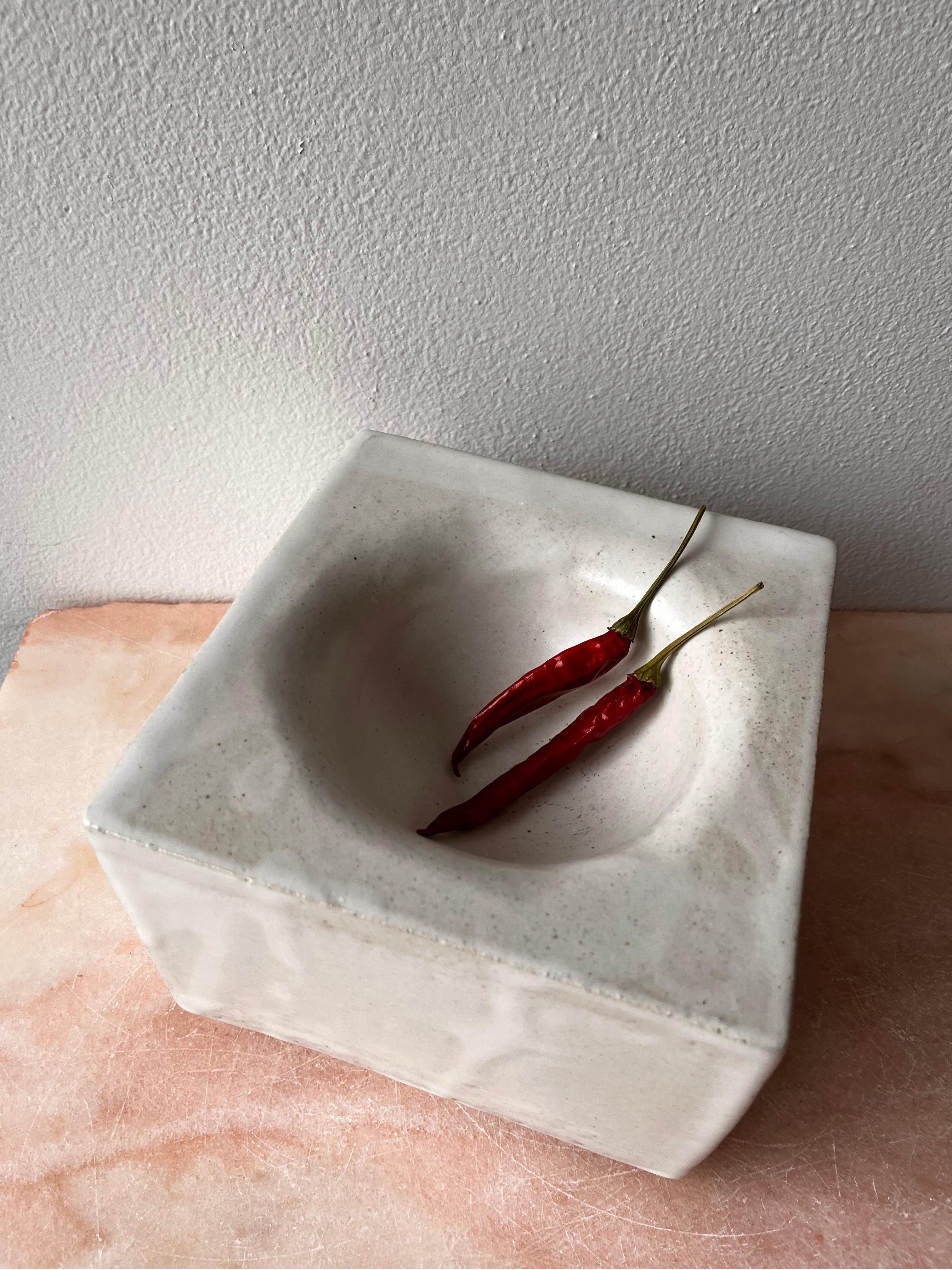 Hand-built Ceramic Box Bowl in Matte White In New Condition For Sale In Brooklyn, NY