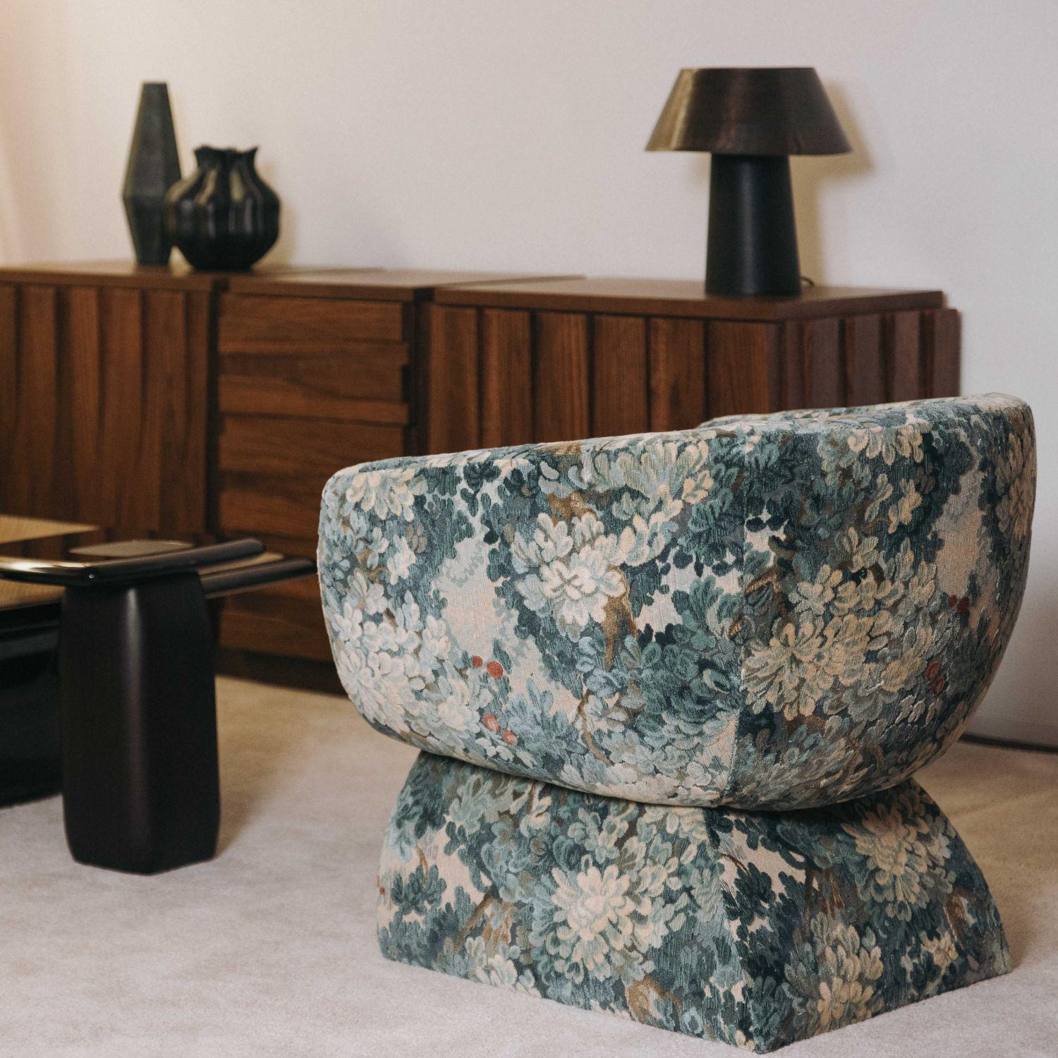 Portuguese 21st Century Oscar Armchair, in COM, by Duistt For Sale