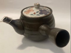 Japanese Bushoan Teapot with Three-Color Cherry Blossom Lid