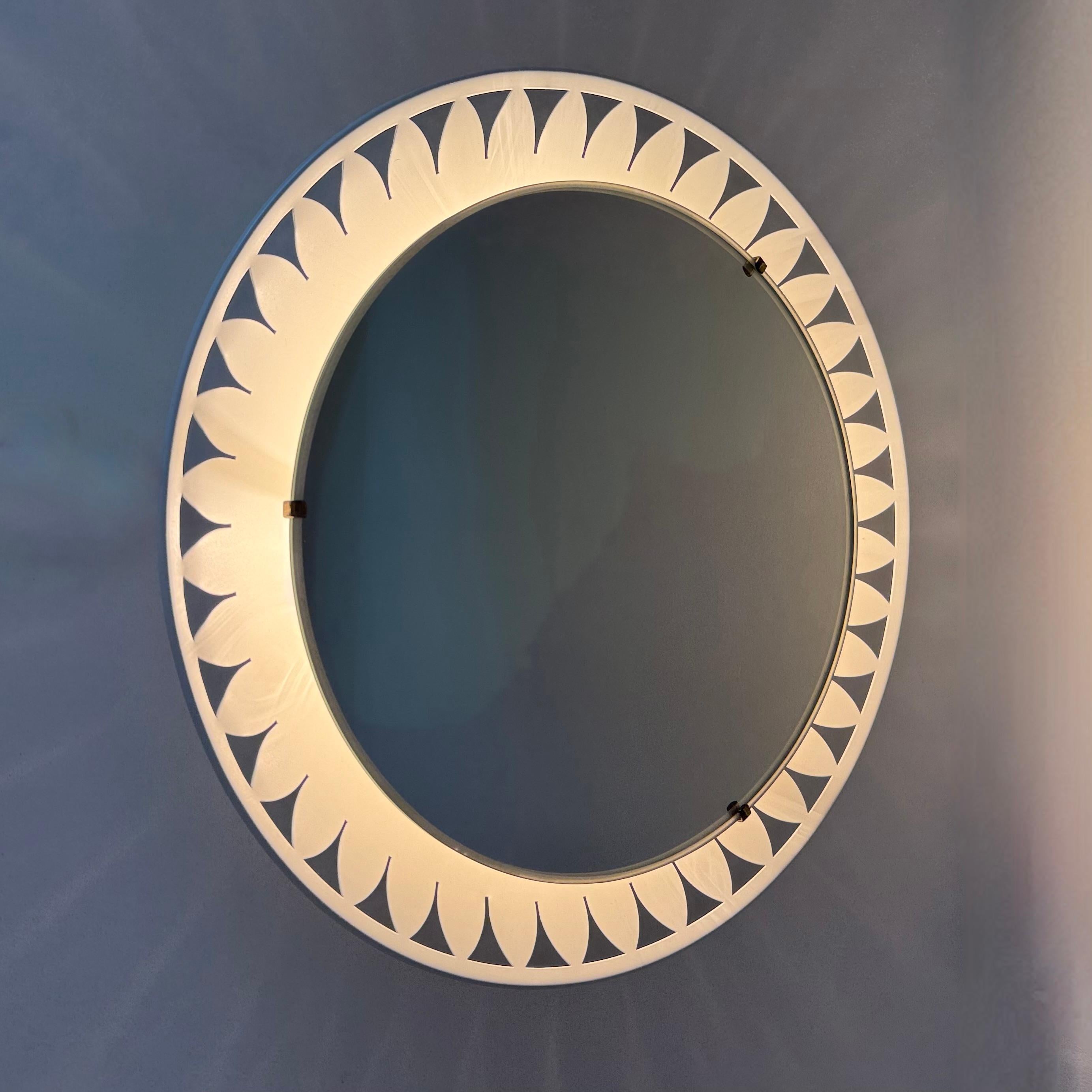 Late 20th Century Illuminated mirror by Ernest Igl for Hillebrand , 1970s For Sale