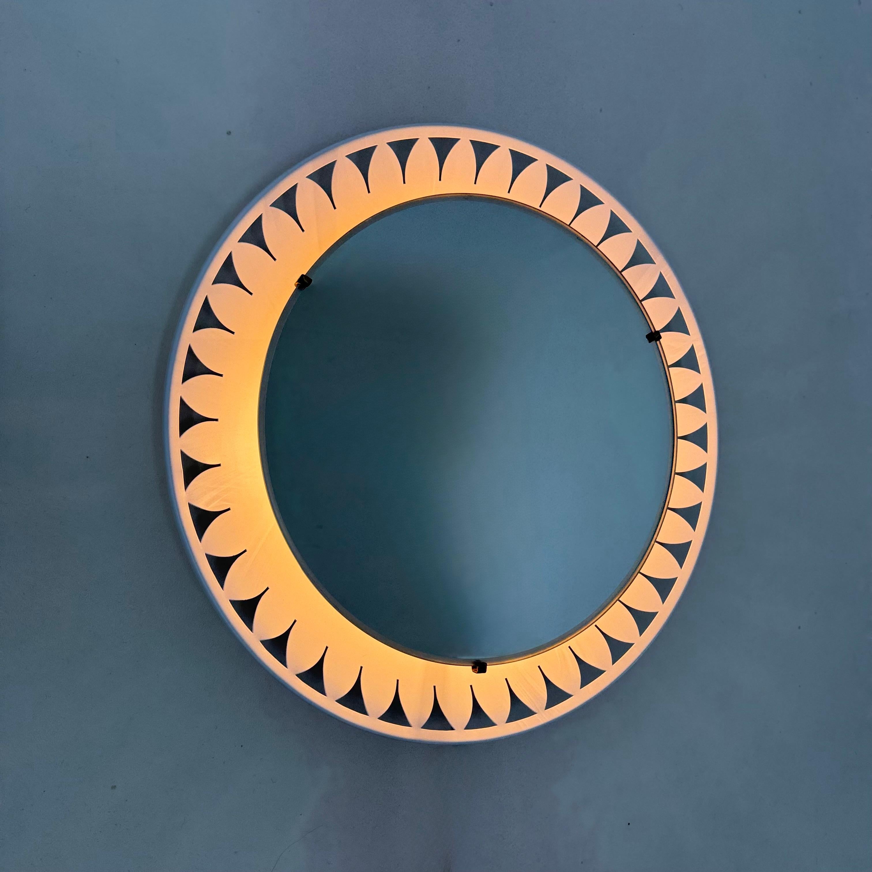 Illuminated mirror by Ernest Igl for Hillebrand , 1970s For Sale 4