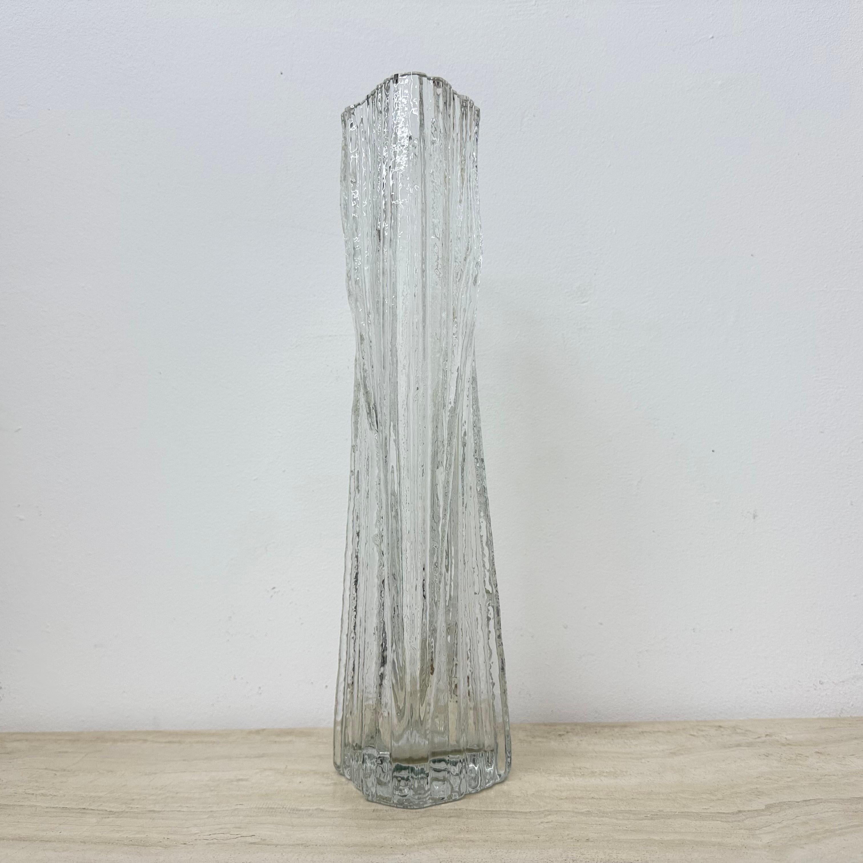 Rosenthal Glass Vase by Martin Freyer for Rosenthal Studio Line 1970s For Sale 2