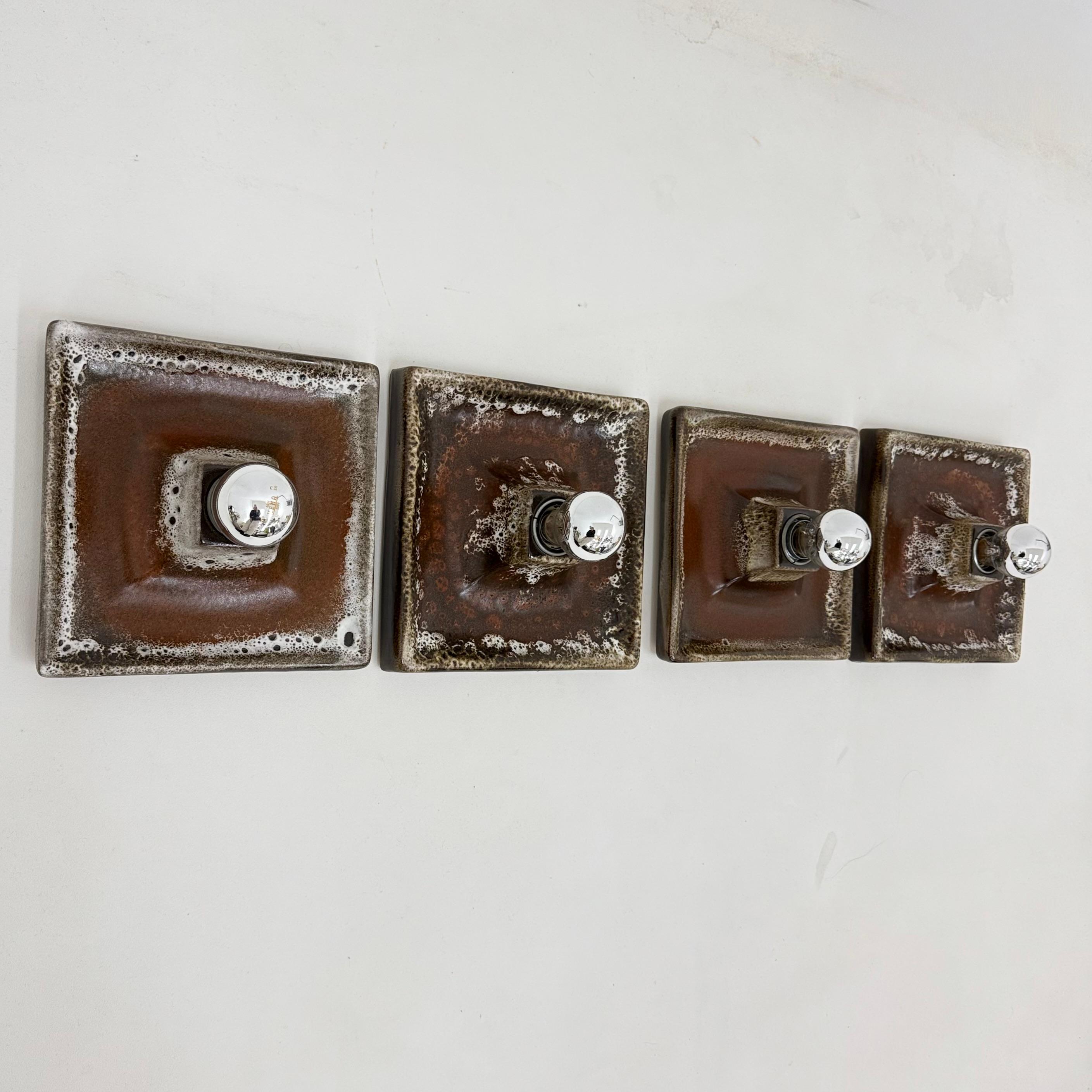 Juego de 4 apliques de cerámica marrón , años 70 en venta 8
