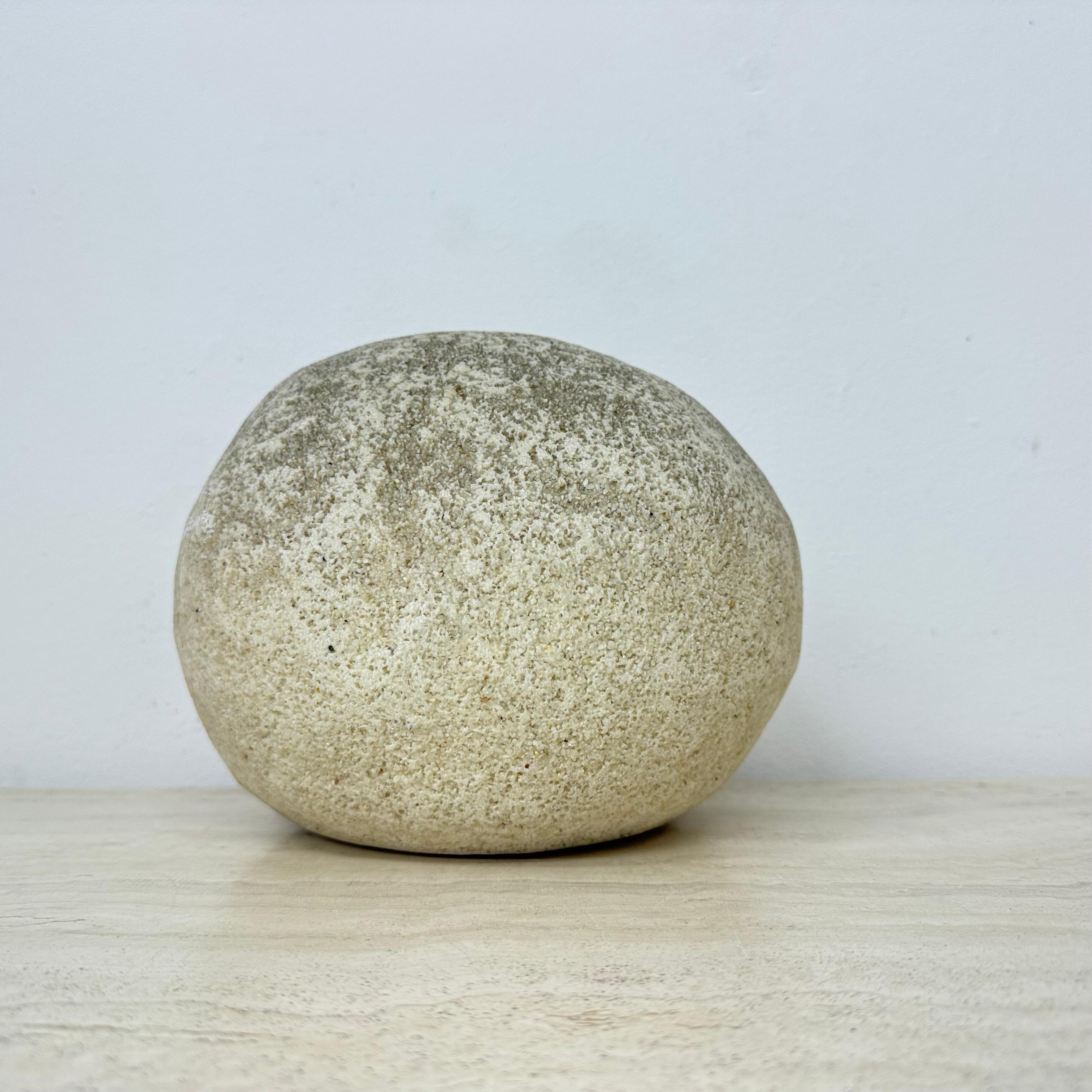 Mid-century design vintage moon rock table lamp André Cazenave style , 1970s For Sale 8