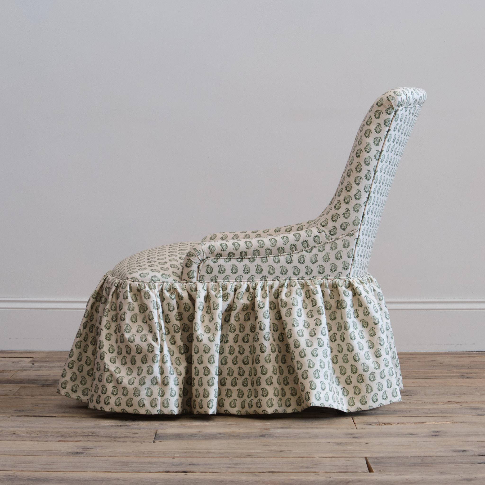 19th century nursing chair In Howe 36 Bourne Street Linen In Fair Condition For Sale In Batley, GB